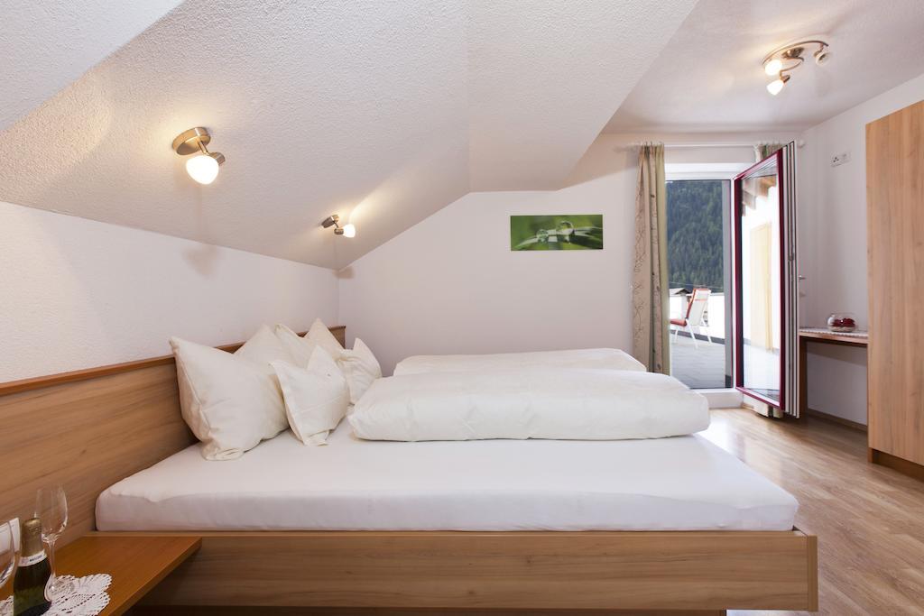 Ferienhaus Luis Hintertux Ngoại thất bức ảnh